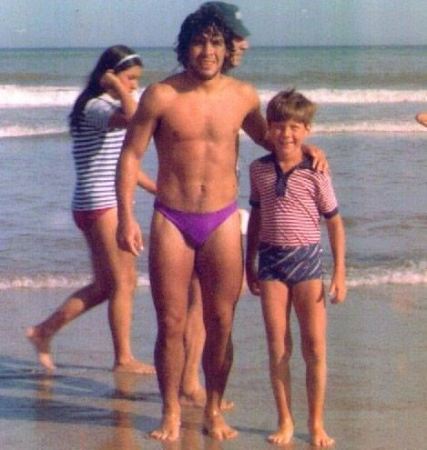 Maradona Desnudo 5.jpg